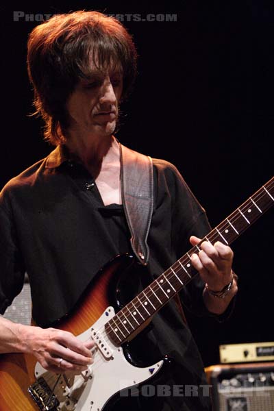 DURUTTI COLUMN - 2005-09-03 - PARIS - Forum des Images - 